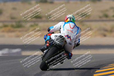 media/Oct-08-2022-SoCal Trackdays (Sat) [[1fc3beec89]]/Turn 11 Backside (1145am)/